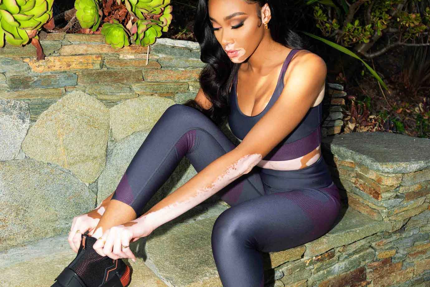 PUMA presenta el look favorito para entrenar a Winnie Harlow